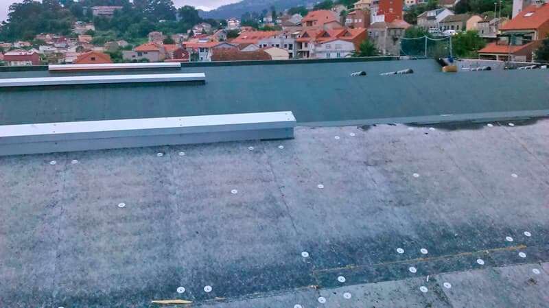 Impertex Vigo - Terraza con bituminosas con  cubiertas DECK